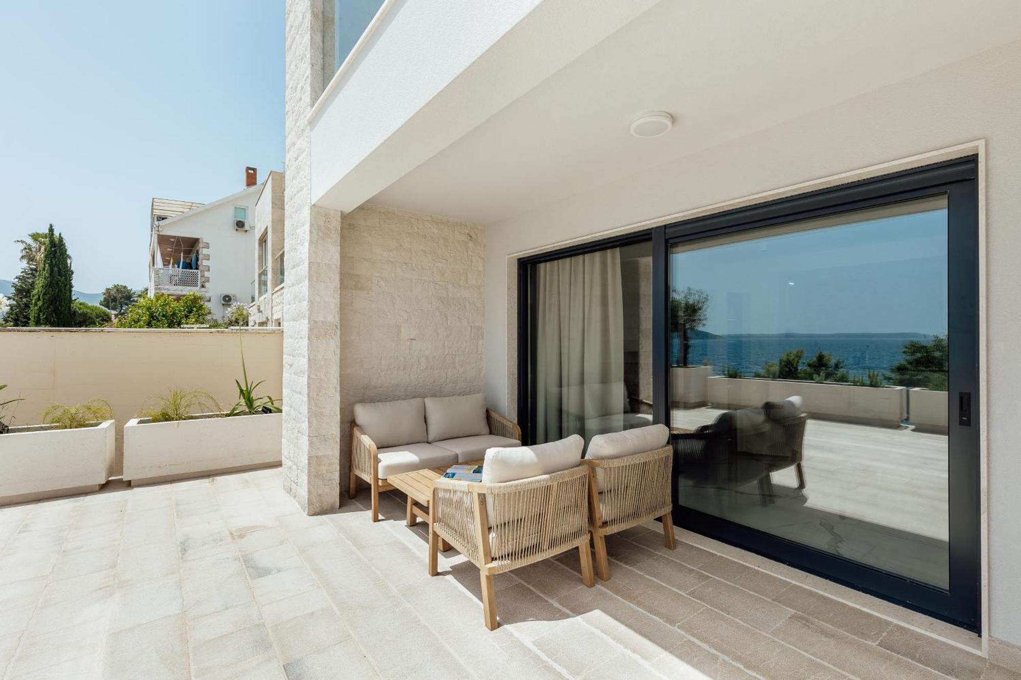 Savina Beachfront Oasis Χέρτσεγκ Νόβι Εξωτερικό φωτογραφία