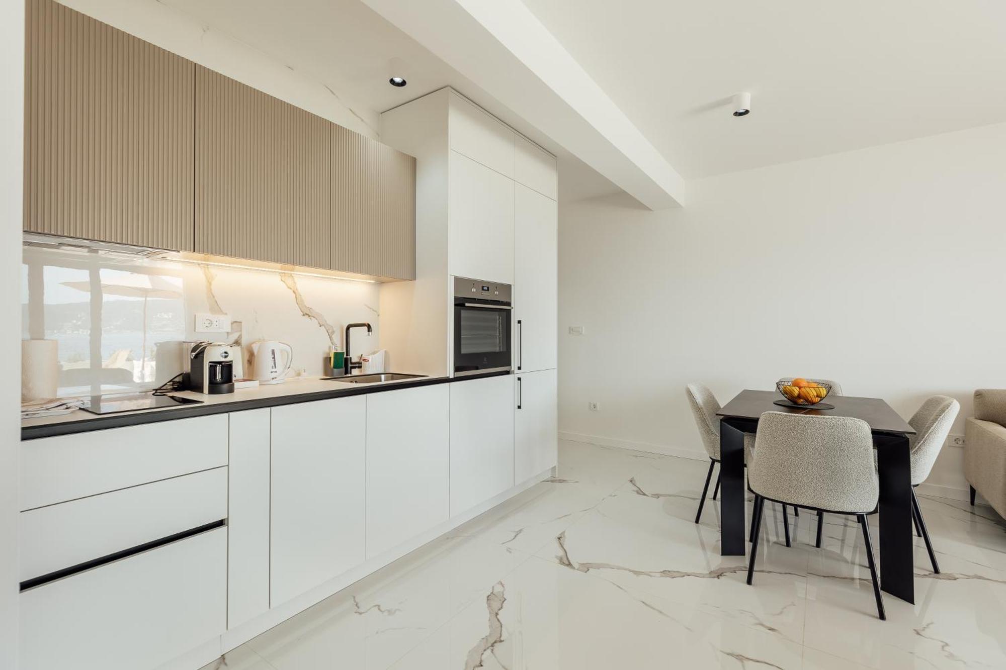 Savina Beachfront Oasis Χέρτσεγκ Νόβι Εξωτερικό φωτογραφία